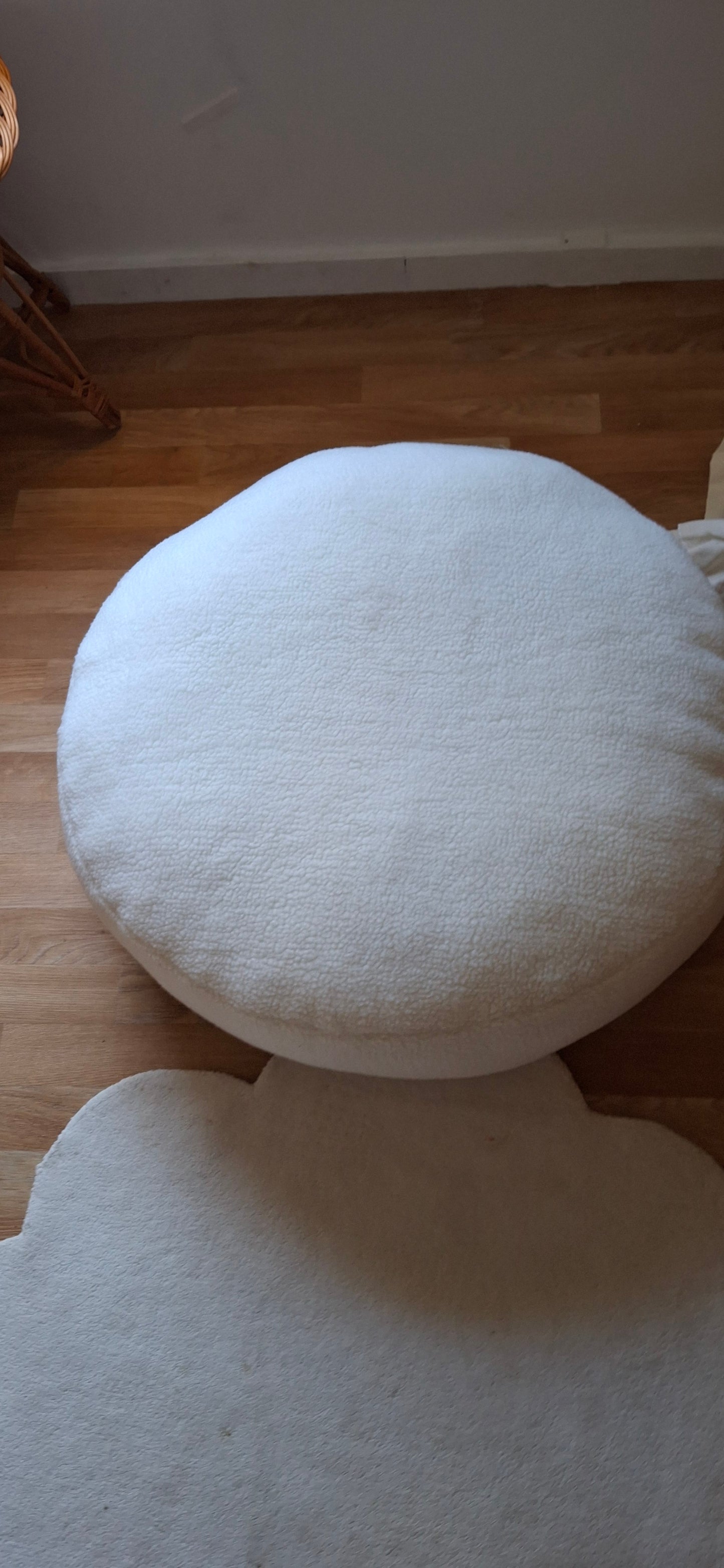 Παιδικη μαξιλαρα δαπέδου στρογγυλή πουφ με φερμουάρ  teddy