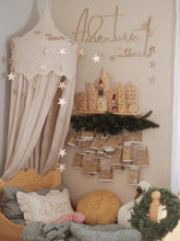 Φόρτωση εικόνας στο εργαλείο προβολής Συλλογής, pre order  χριστουγεννιατικο ξυλινο ραφι advent calendar  μαγικη πολη trele morele, christmas
